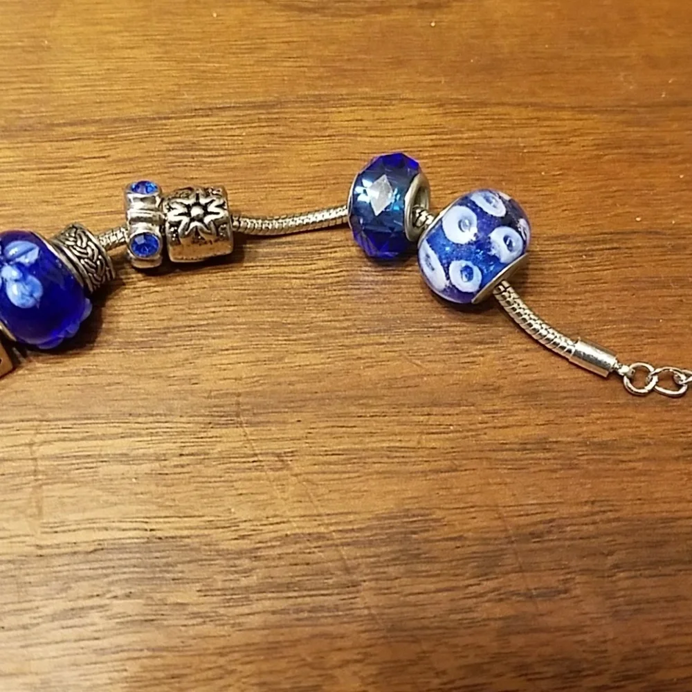 *L 👸📿 NWOT Bracelet Adjustable - Picture 7 of 7